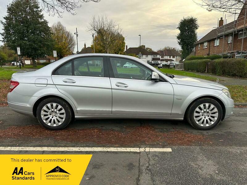 Used Mercedes-Benz C Class 2007 for sale - 76151420: Photo 3