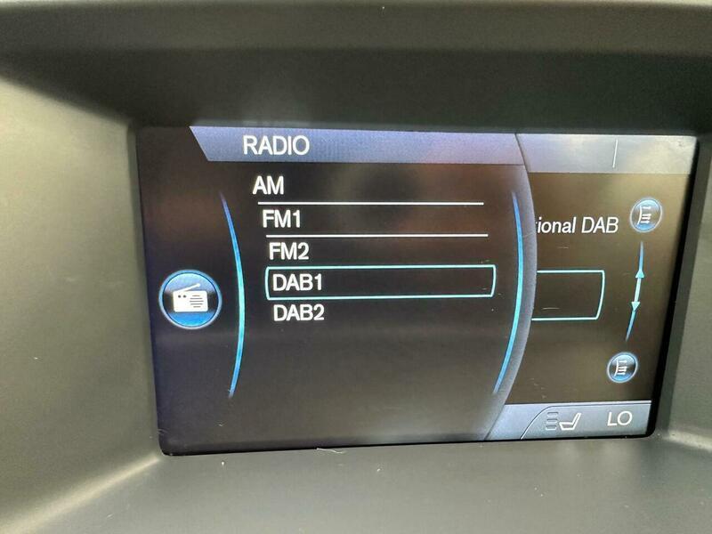 Used Volvo V60 2013 for sale - 76239209: Photo 43