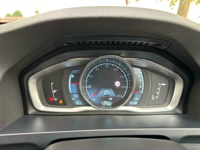 Used Volvo V60 2013 for sale - 76239209: Photo 48