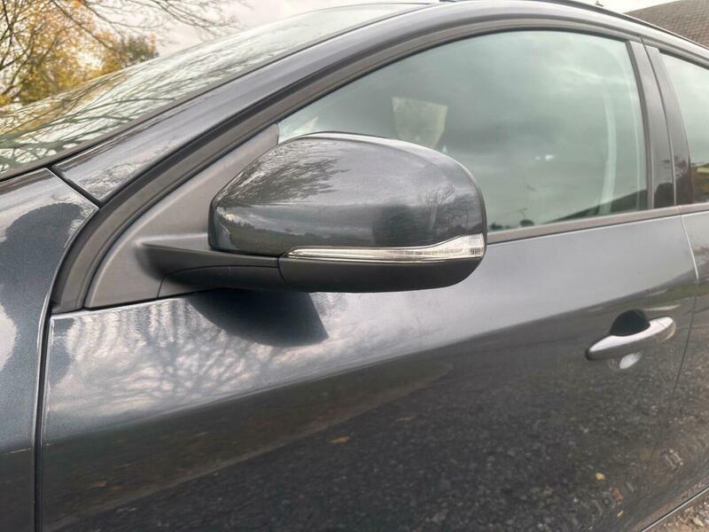 Used Volvo V60 2013 for sale - 76239209: Photo 49