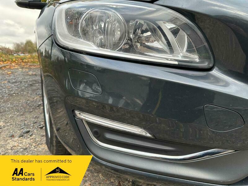 Used Volvo V60 2013 for sale - 76239209: Photo 60