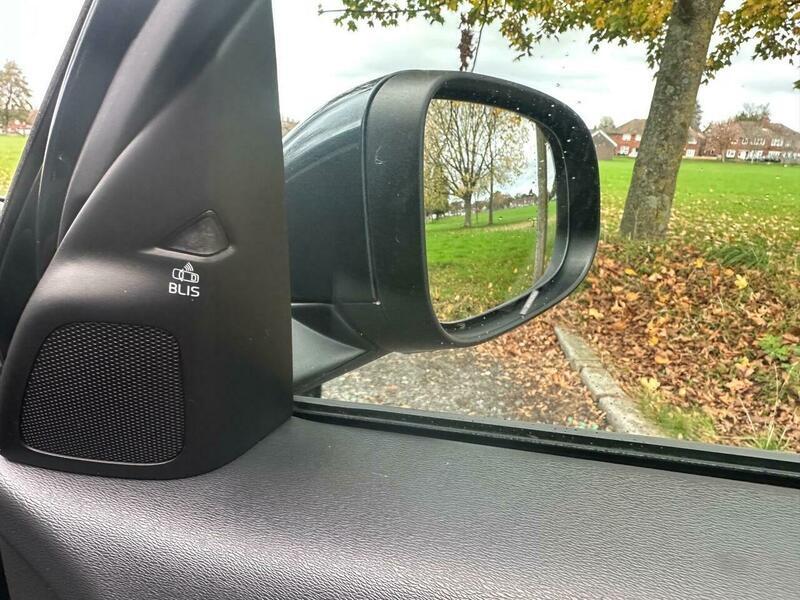 Used Volvo V60 2013 for sale - 76239209: Photo 67