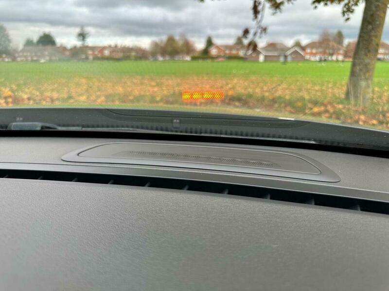 Used Volvo V60 2013 for sale - 76239209: Photo 73