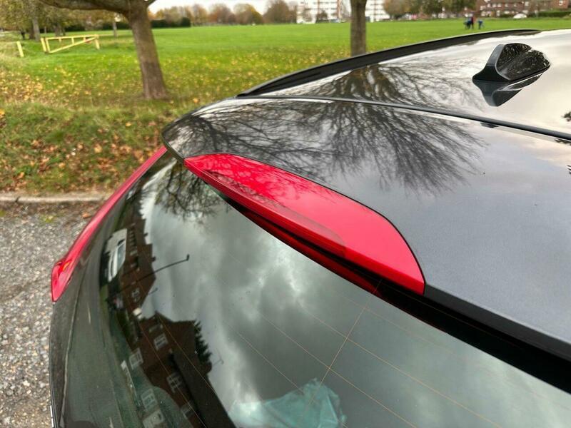 Used Volvo V60 2013 for sale - 76239209: Photo 78