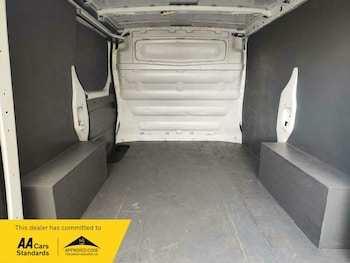 Used Renault Trafic 2015 for sale - 76878225: Photo