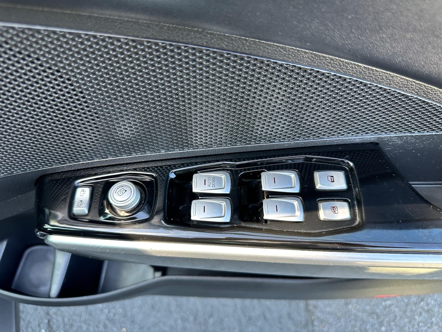 Used Ssangyong Tivoli 2016 for sale - 76152093: Photo 30