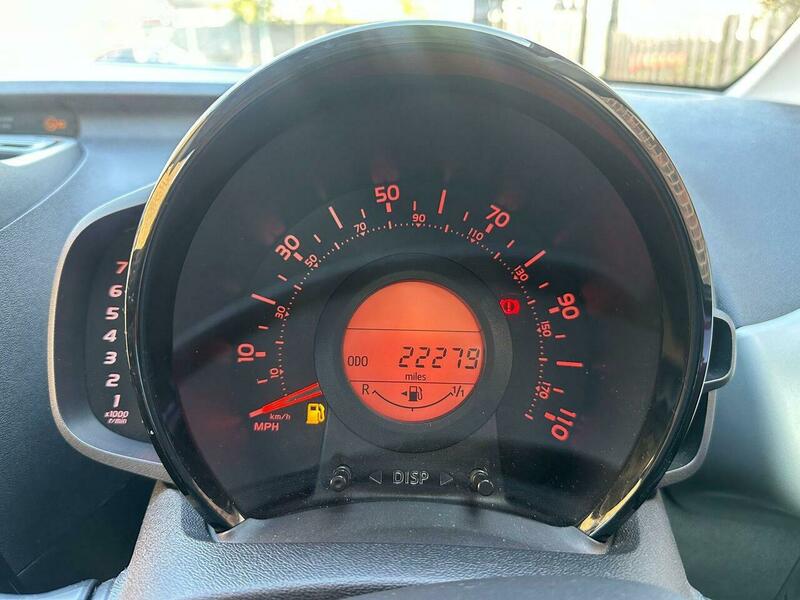 Used Peugeot 108 2015 for sale - 76878244: Photo 13