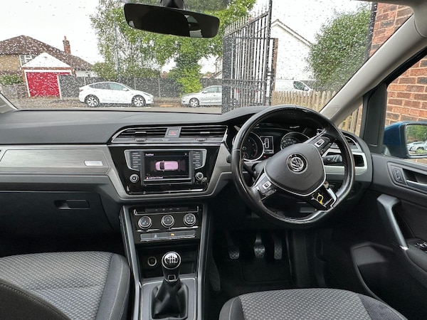 Used Volkswagen Touran 2017 for sale - 76283481: Photo 14