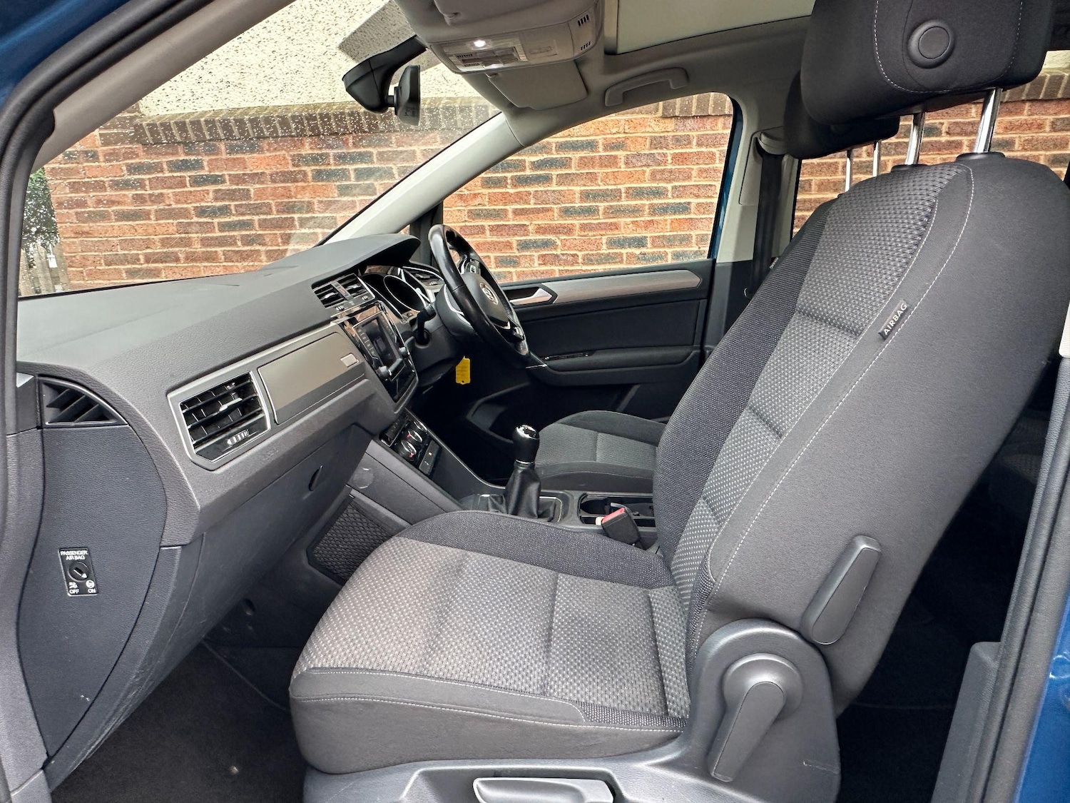 Used Volkswagen Touran 2017 for sale - 76283481: Photo 24