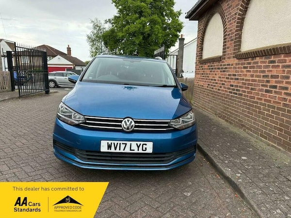 Used Volkswagen Touran 2017 for sale - 76283481: Photo 3