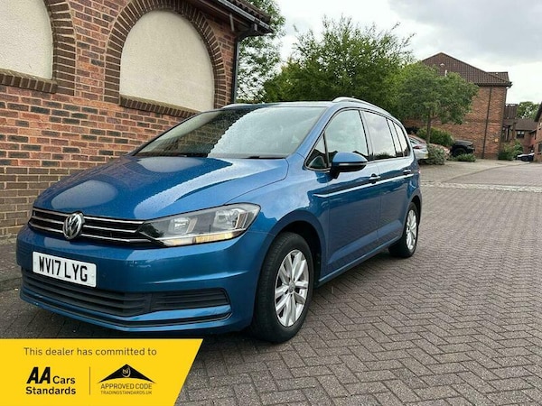 Used Volkswagen Touran 2017 for sale - 76283481: Photo 4