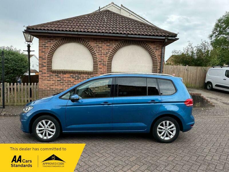 Used Volkswagen Touran 2017 for sale - 76283481: Photo 8