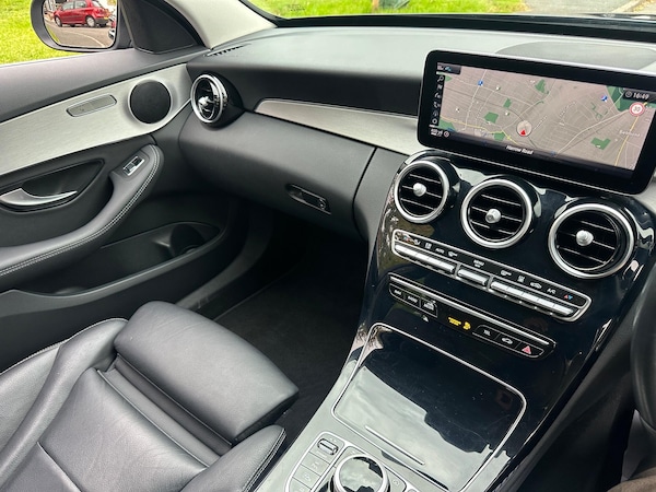 Used Mercedes-Benz C-Class 2020 for sale - 76227813: Photo 16