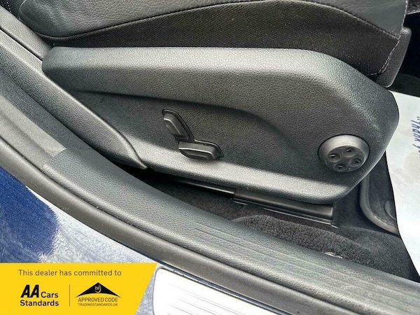 Used Mercedes-Benz C-Class 2020 for sale - 76227813: Photo 51