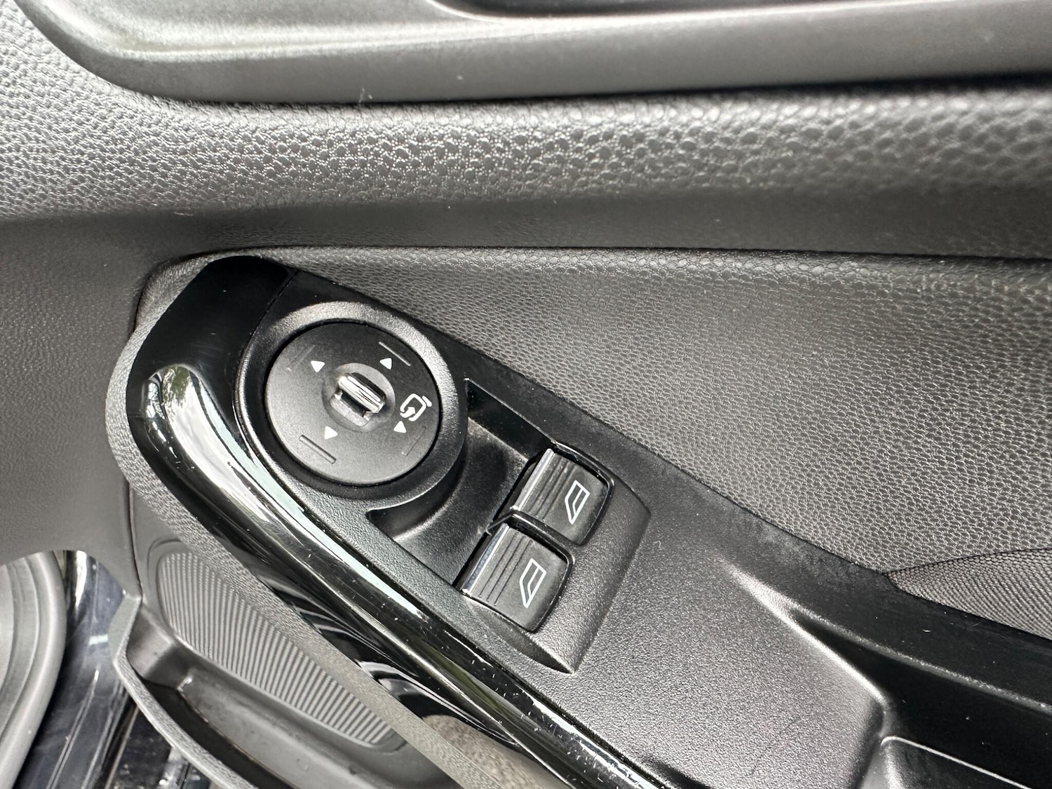 Used Ford Fiesta 2013 for sale - 76151363: Photo 22