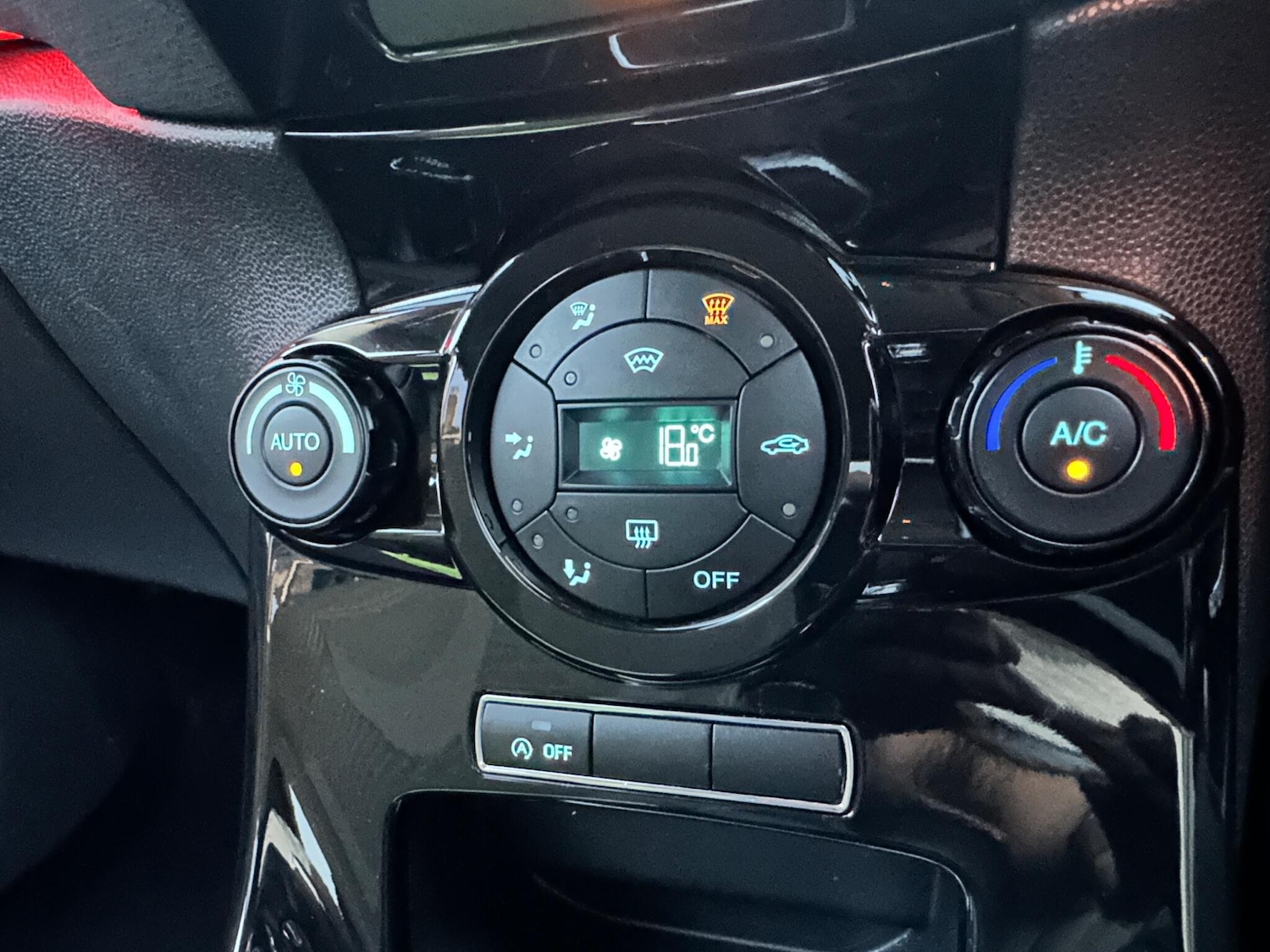 Used Ford Fiesta 2013 for sale - 76151363: Photo 41