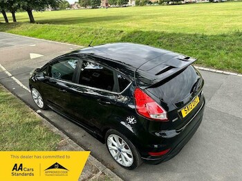 Used Ford Fiesta 2013 for sale - 76151363: Photo