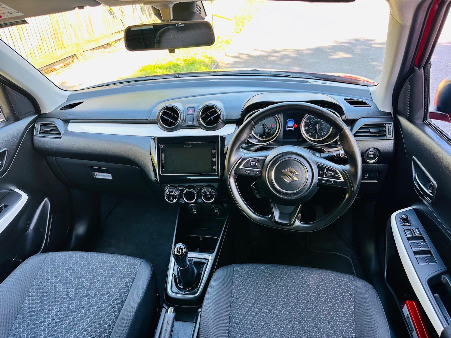 Used Suzuki Swift 2019 for sale - 76152849: Photo 15