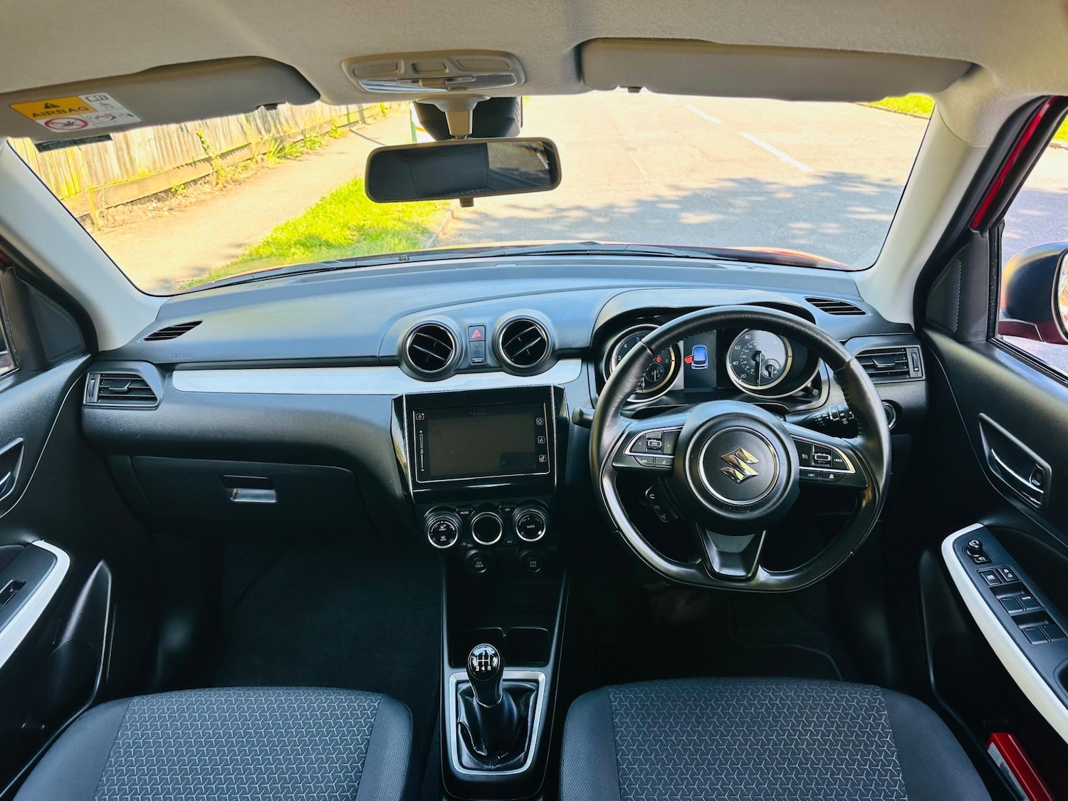 Used Suzuki Swift 2019 for sale - 76152849: Photo 17