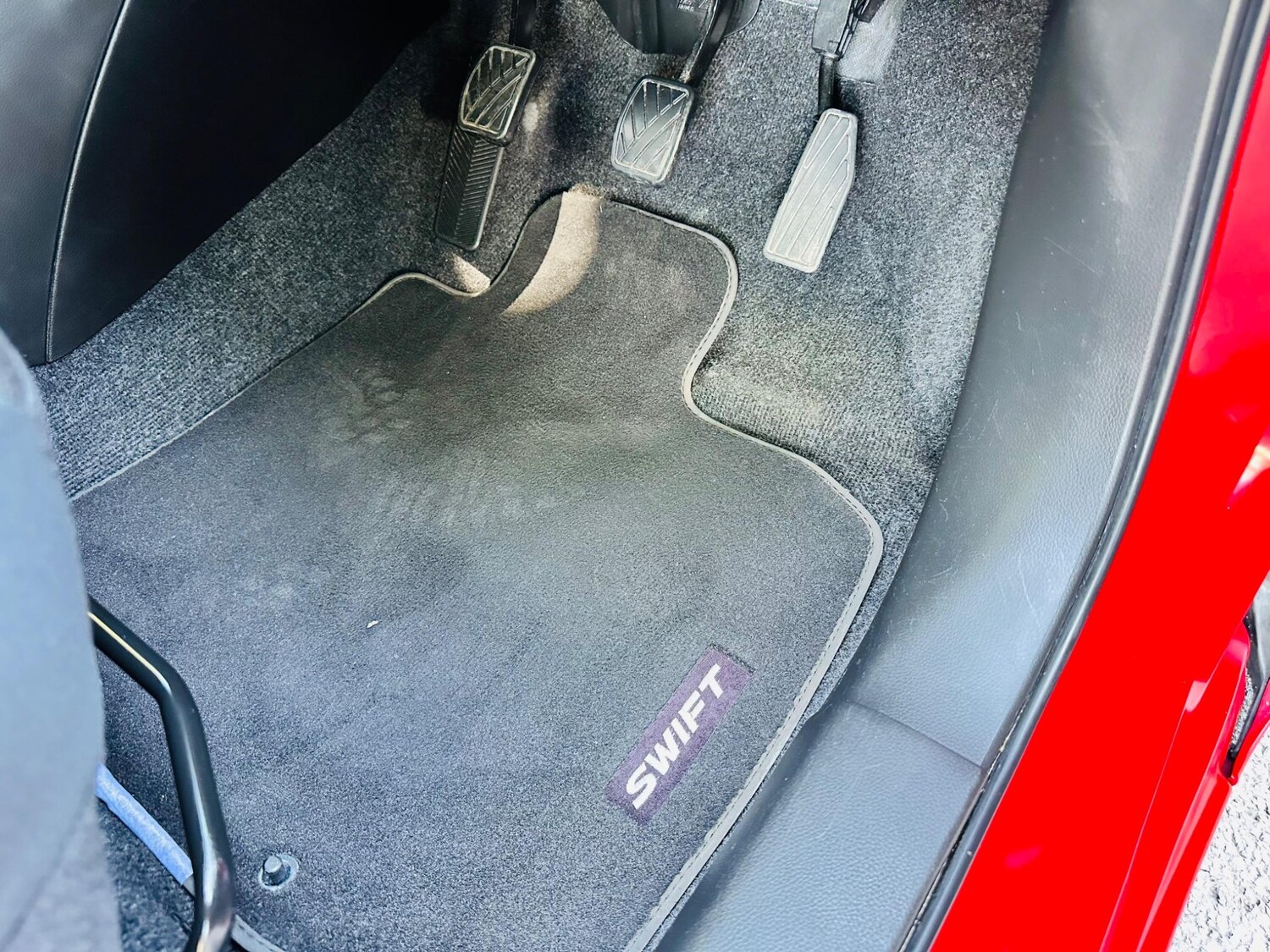 Used Suzuki Swift 2019 for sale - 76152849: Photo 76