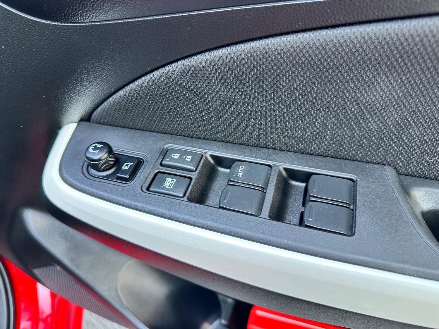 Used Suzuki Swift 2019 for sale - 76152849: Photo 80