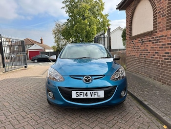 Used Mazda Mazda2 2014 for sale - 76226513: Photo