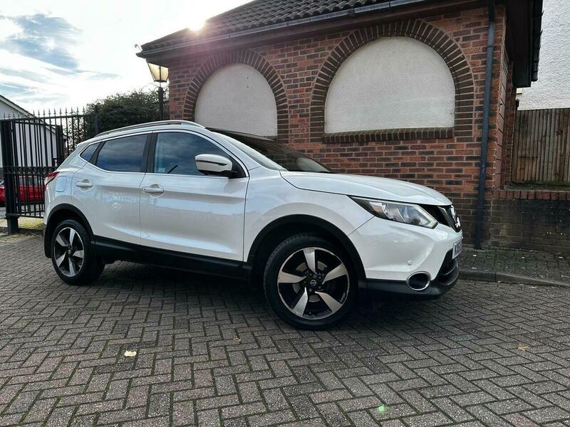 Used Nissan Qashqai 2015 for sale - 76878228: Photo 1