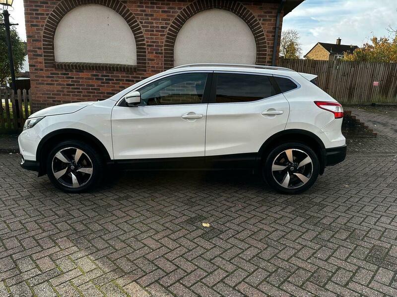 Used Nissan Qashqai 2015 for sale - 76878228: Photo 14