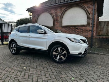 Nissan - Qashqai