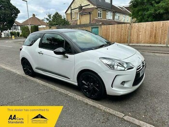 Used Citroen DS3 2015 for sale - 76878188: Photo