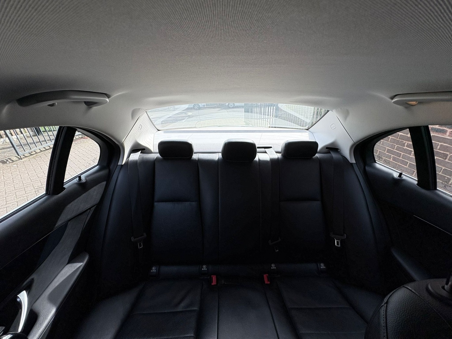 Used Mercedes-Benz C Class 2015 for sale - 78213776: Photo 11