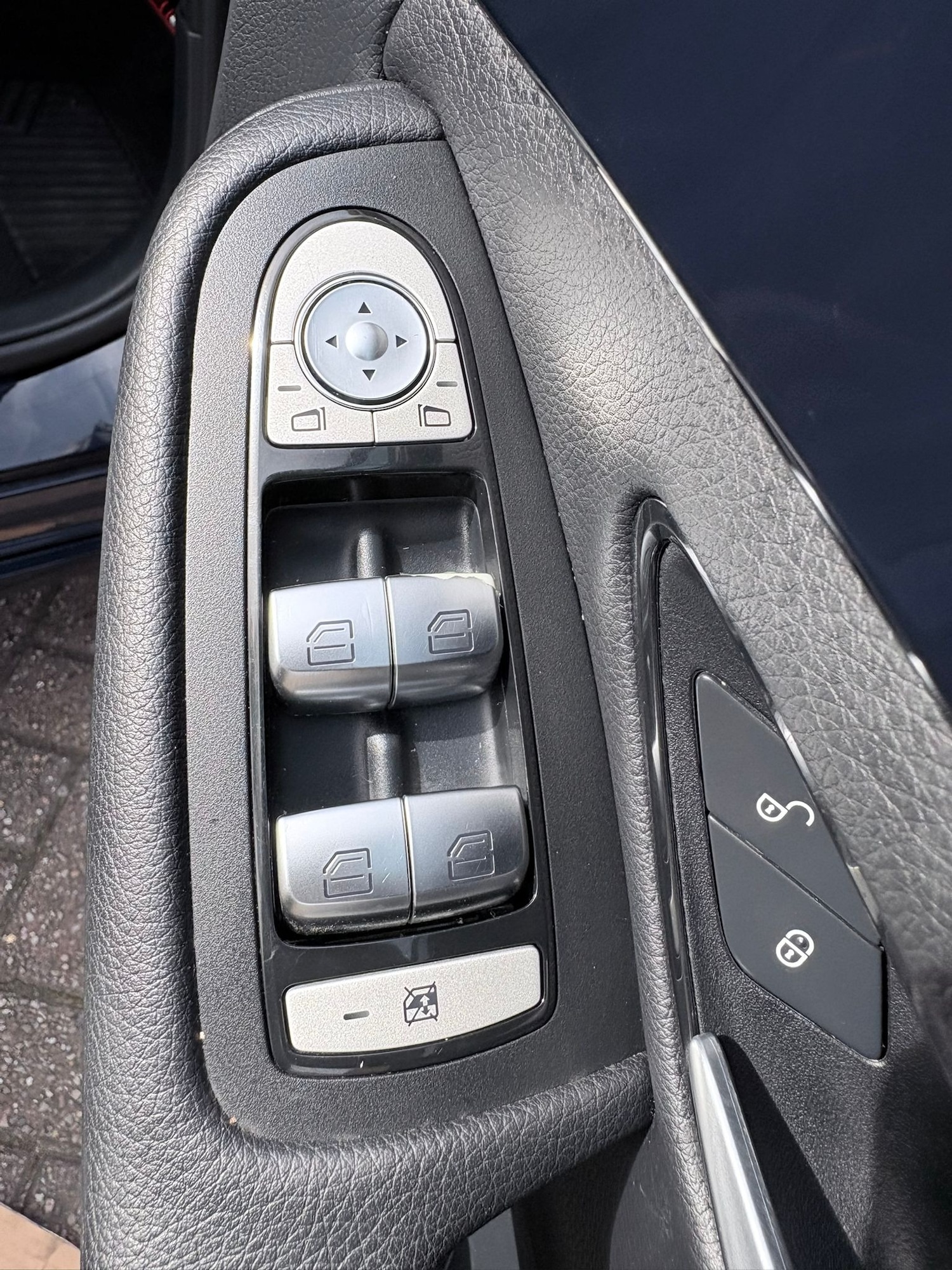 Used Mercedes-Benz C Class 2015 for sale - 78213776: Photo 15