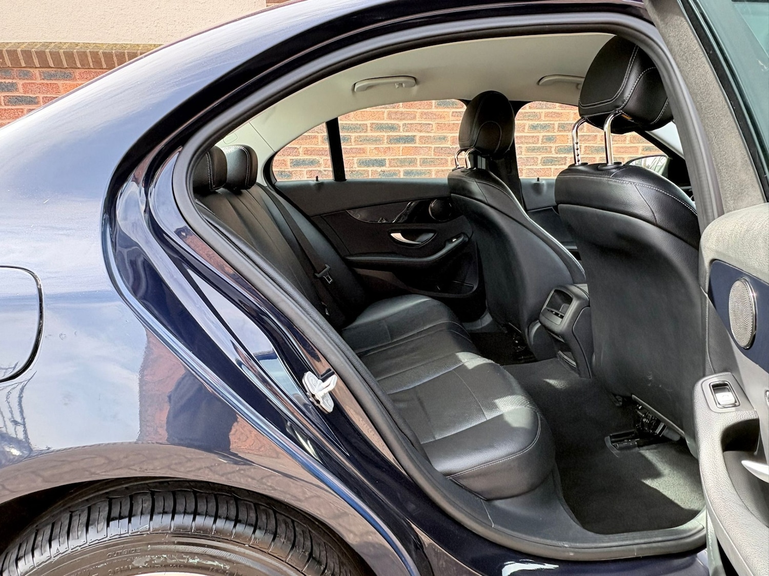 Used Mercedes-Benz C Class 2015 for sale - 78213776: Photo 17