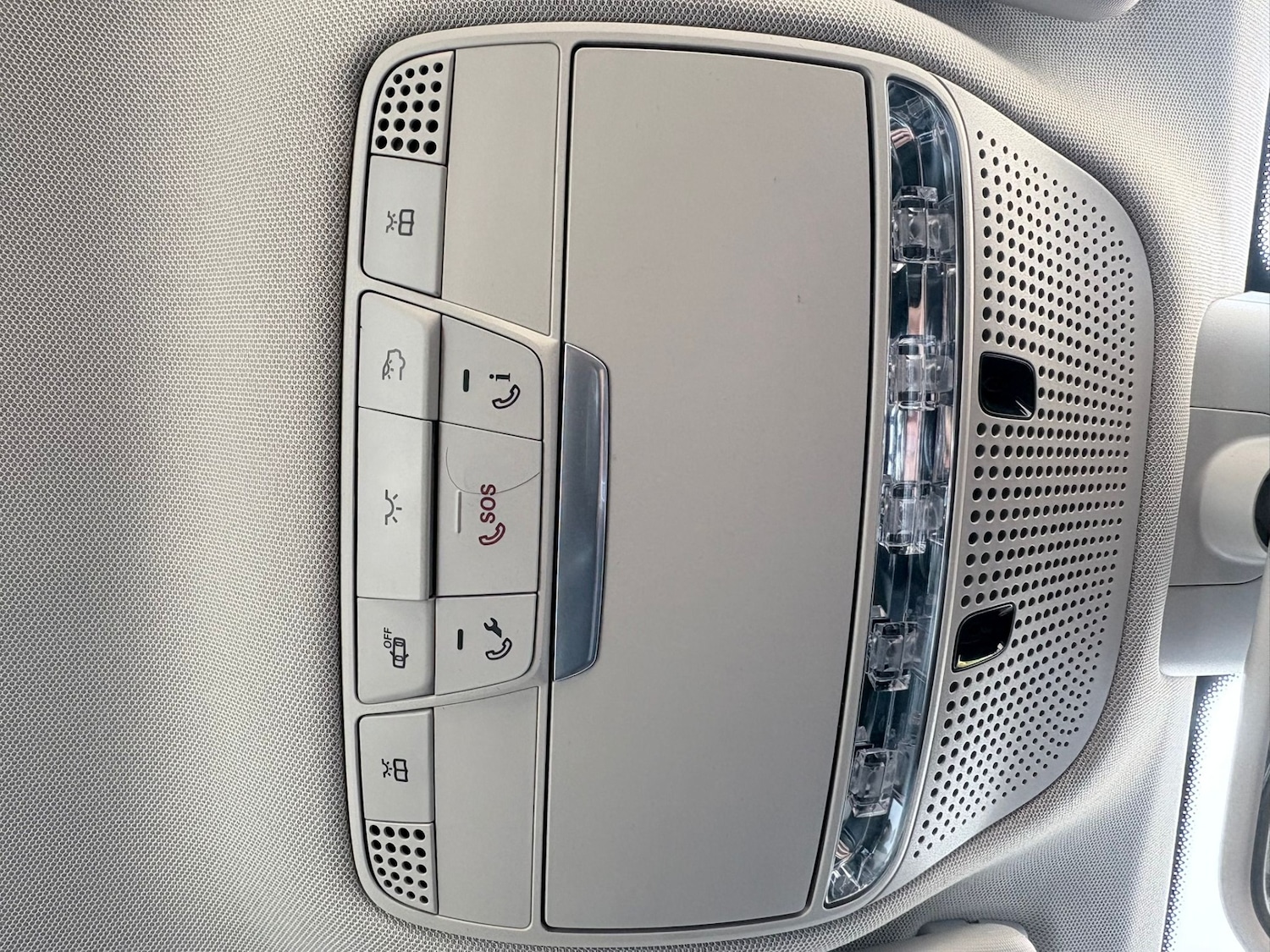 Used Mercedes-Benz C Class 2015 for sale - 78213776: Photo 23