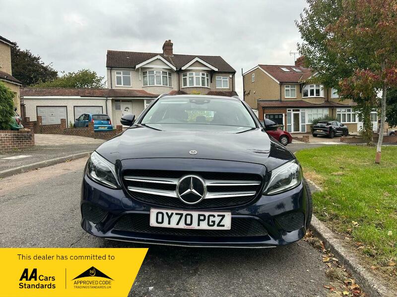 Used Mercedes-Benz C Class 2020 for sale - 76878242: Photo 2