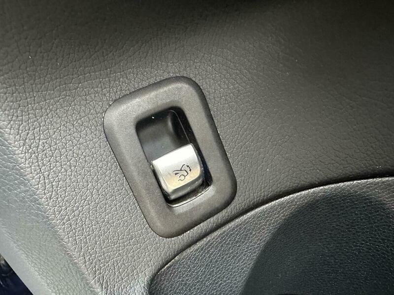 Used Mercedes-Benz C Class 2020 for sale - 76878242: Photo 23