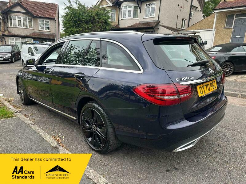 Used Mercedes-Benz C Class 2020 for sale - 76878242: Photo 4