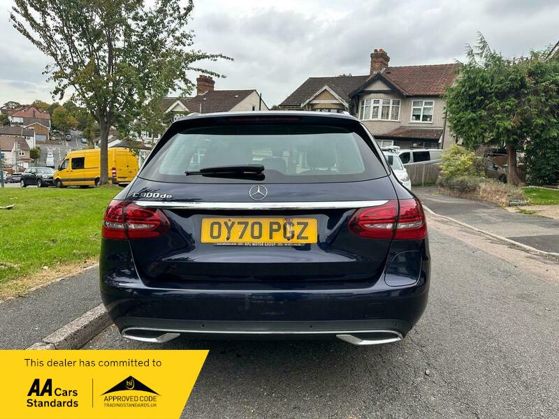 Used Mercedes-Benz C Class 2020 for sale - 76878242: Photo 9