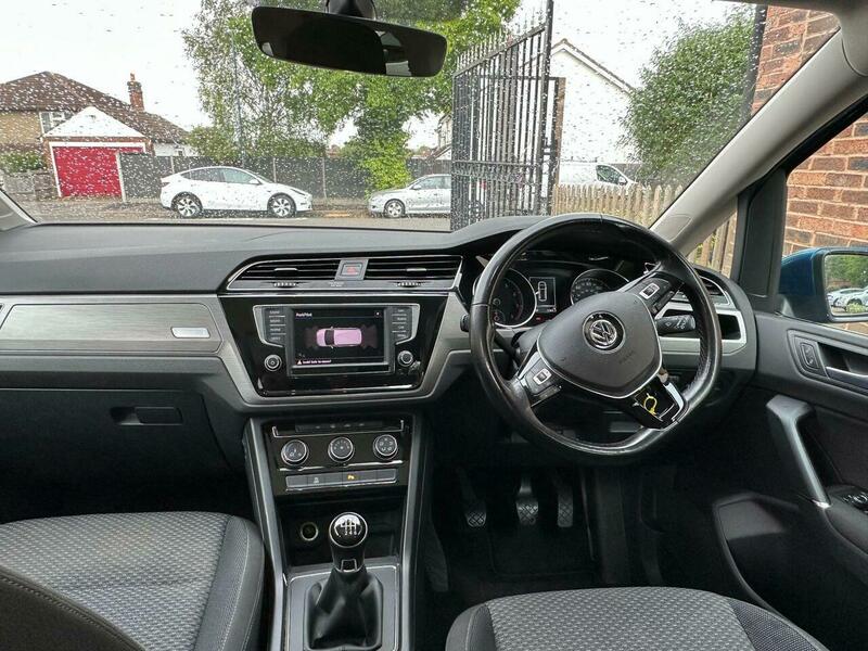 Used Volkswagen Touran 2017 for sale - 76879467: Photo 14