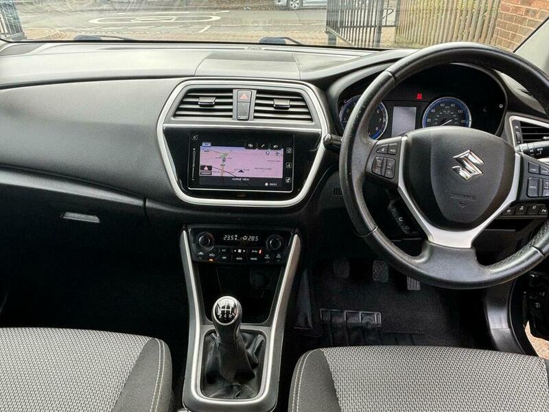 Used Suzuki SX4 S-Cross 2016 for sale - 76878248: Photo 10