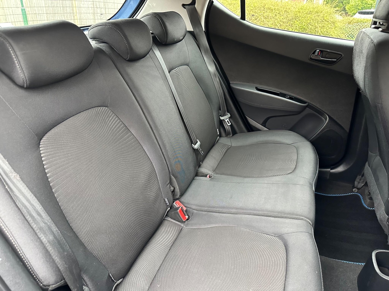 Used Hyundai i10 2018 for sale - 76152187: Photo 16