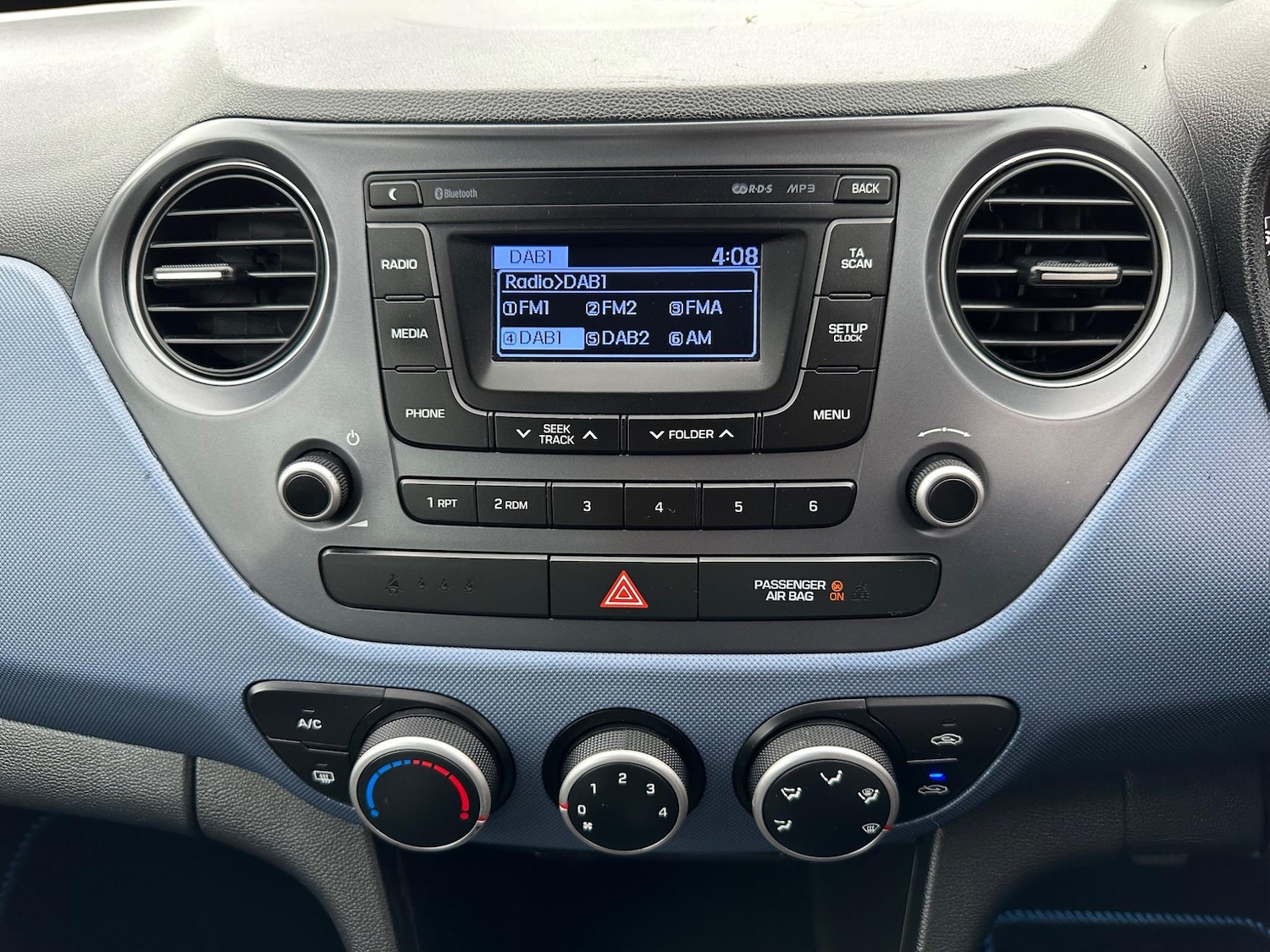 Used Hyundai i10 2018 for sale - 76152187: Photo 26