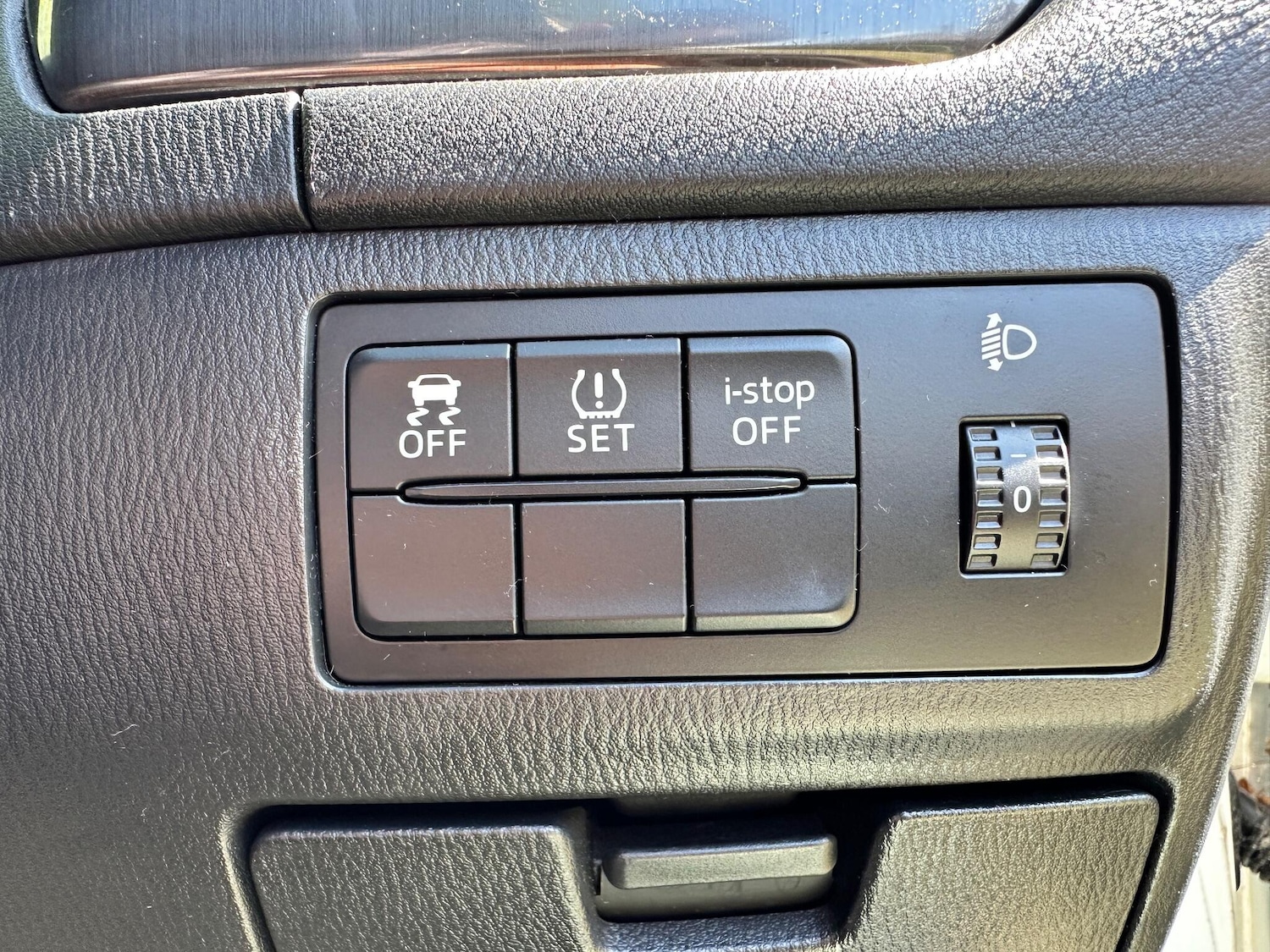 Used Mazda Mazda6 2013 for sale - 76296099: Photo 30