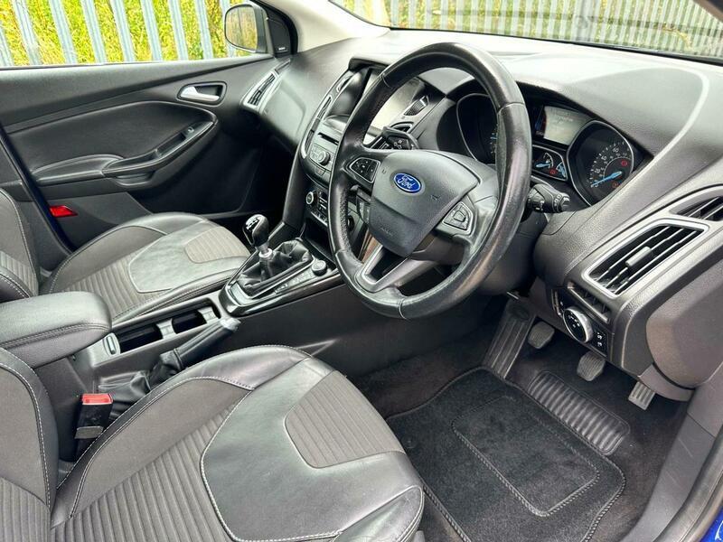 Used Ford Focus 2015 for sale - 76152037: Photo 10