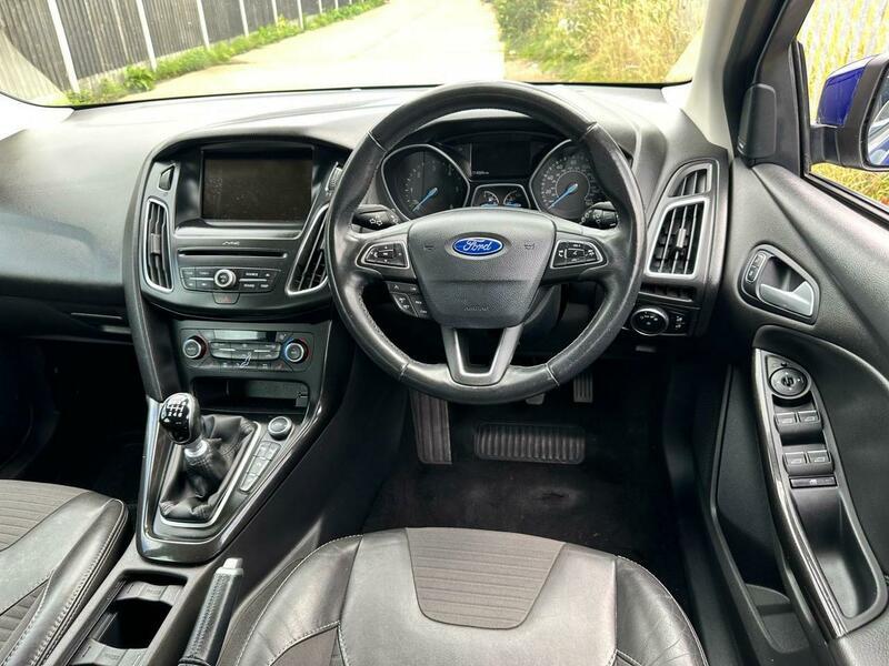 Used Ford Focus 2015 for sale - 76152037: Photo 30
