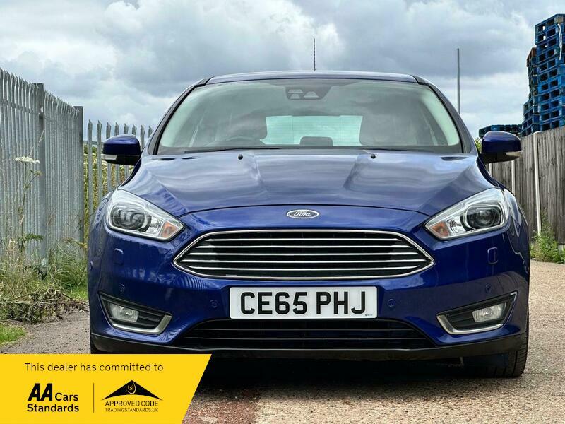 Used Ford Focus 2015 for sale - 76152037: Photo 9