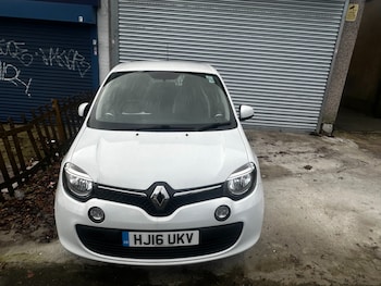 Used Renault Twingo 2016 for sale - 76946132: Photo
