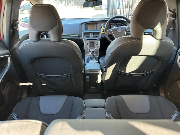 Used Volvo V40 2016 for sale - 76270879: Photo 18