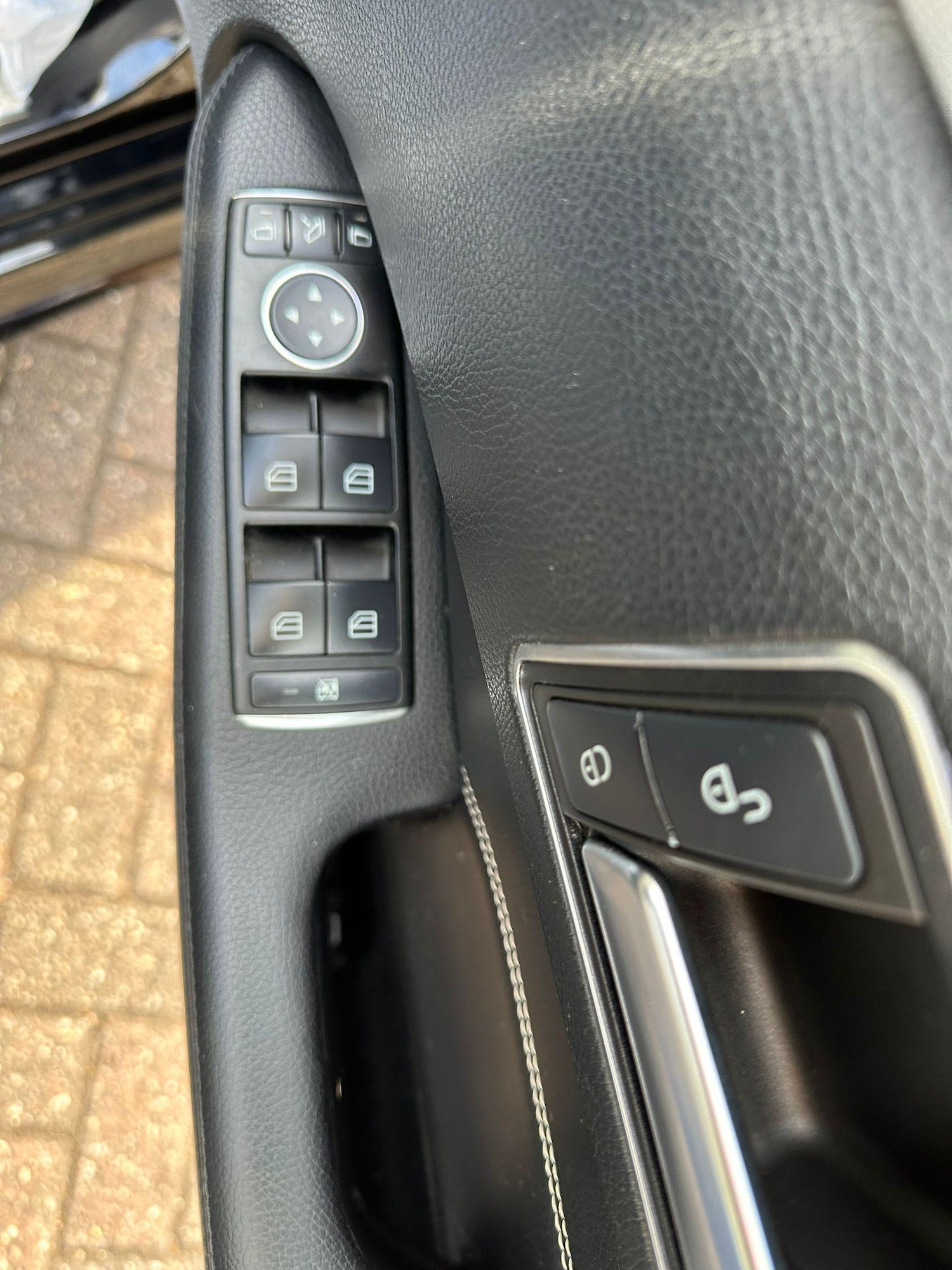 Used Mercedes-Benz E Class 2013 for sale - 76269838: Photo 12