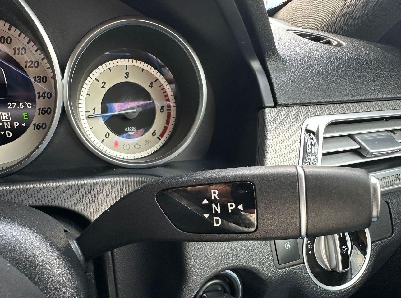 Used Mercedes-Benz E Class 2013 for sale - 76269838: Photo 24